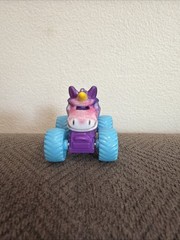 Monster Jam Mini Sparkle Smash Unicorn Purple Cage Blue Wheels Series 8 #635