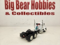 1/64 DCP White Ford LTL-9000 Day Cab Tractor