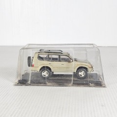 Del Prado Toyota DP2923 1/43 Land Cruiser Prado 1996 Gold 4×4 SUV Car Boxed.