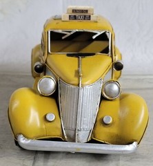 Antique 1930`s Cast Iron Black & Yellow Taxi Cab Home/Office Decoration Art Deal