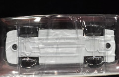 Johnny Lightning CHASE 2000 Chevy Monte Carlo WHITE LIGHTNING Modern Muscle Car