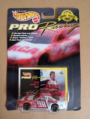 1995 NASCAR #98 John Andretti 1/64 Ford Thunderbird Diecast Replica