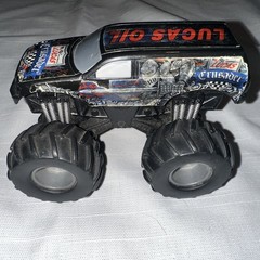 Hot Wheels Monster Jam Lucas Oil Crusader Monster Truck Diecast Toy Vehicle 1:24