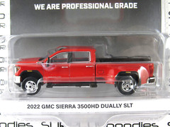 2025 Greenlight Karson Diecast: Red 2022 GMC SIERRA 3500 3500HD Pro Dually 51562