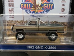 Greenlight Hollywood Series 26 “Fall Guy” 1982 GMC K-2500 Pickup **RAW CHASE**
