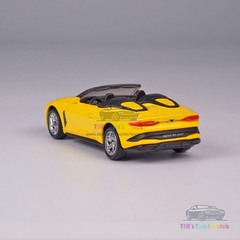 1/64 Bentley Mulliner Bacalar Model Car Diecast Vehicle Collection Gift Yellow