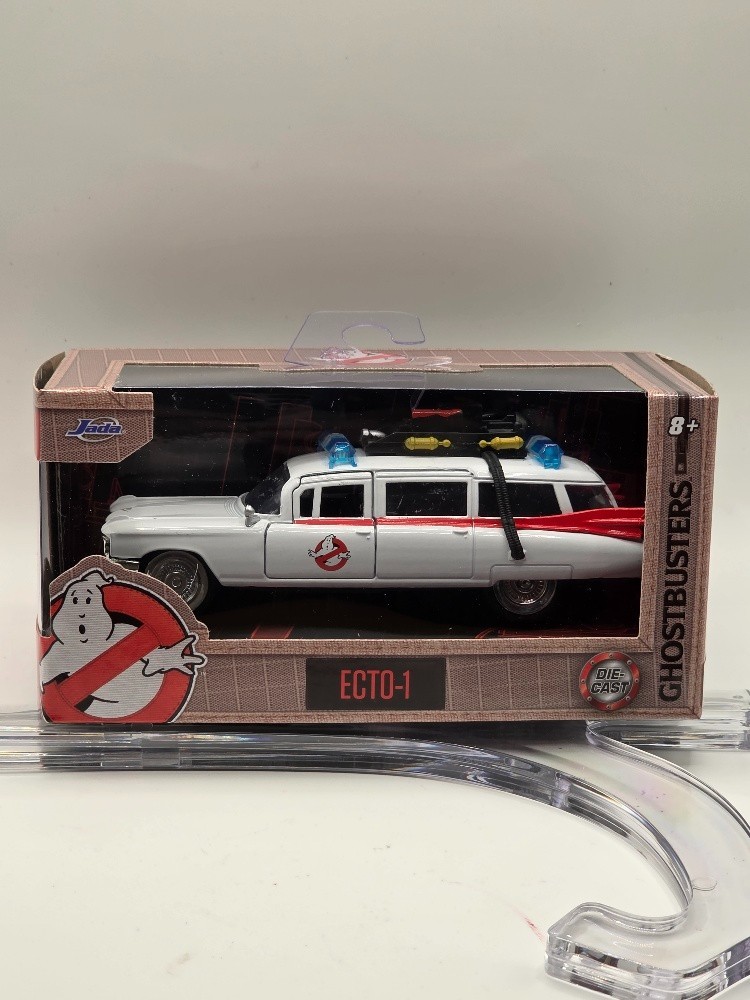 NEW Jada Toys 99748 Ghostbusters Hollywood Rides ECTO-1 1:32 Metal Die-Cast Car