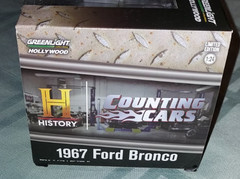 2023 GREENLIGHT HOLLYWOOD COUNTING CARS 1967 FORD BRONCO DIE-CAST CAR 1:24 NIB