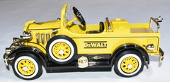1935 Gendron LaSalle Package Truck Pedal Car Crown Premiums NAPA DeWALT 1:8 Bank