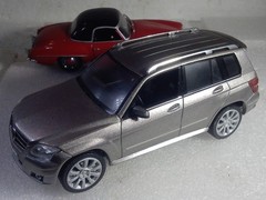 SCHUCO 1/43 Scale 2013-2015 MERCEDES BENZ GLK KLASSE SPORT UTILITY