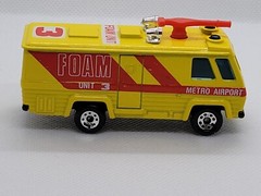 1984 Matchbox MB54 Airport Foam Tender Command Vehicle Chrome Sirens New W/ Box