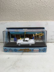 Motor Max American Graffiti 1:43 1956 Ford Thunderbird Brand New In Box #BXH