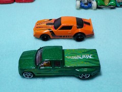 Lot of 9 Vintage Hot Wheels 4 Semi Trucks & 5 Cars, See Photos Please