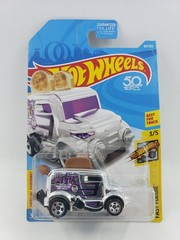 2018 Hot Wheels #69 Fast Foodie 3/5 ROLLER TOASTER Chrome w/Chrome 5 Spoke Wheel