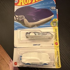 2024 Hot Wheels Special Feature Experimotors Porsche 911 Carrera / Coupe Clip