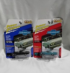 Johnny Lightning 1962 Chevy Bel Air Twilight Blue Poly & Tuxedo Black Lot of 2