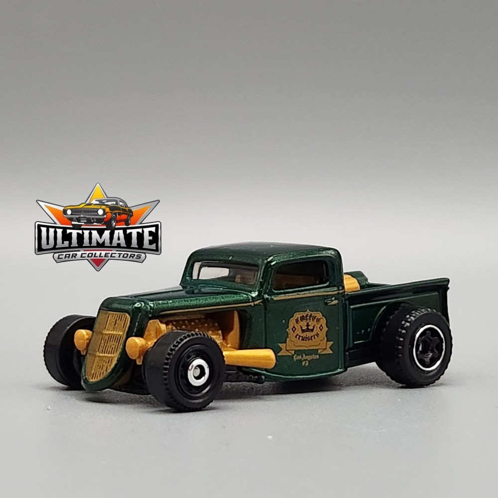 1935 35 Ford Pickup Truck Collectible 1/64 Scale Diecast Collector Car