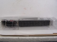HO TRUCKS N STUFF, TONKIN FREIGHTLINER CORONADO WITH 48′ SPREAD AXLE FLAT NEW-1
