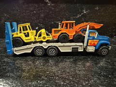 Majorette Diecast Car Transporter Semi Truck w/ Construction Vehicles 1:64