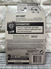 Hot Wheels Experimotors 7/10 Sky Boat 165/250 Special Feature White/Purple