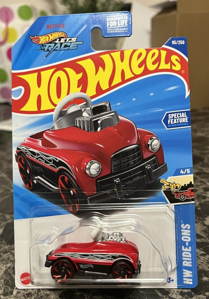 2025 Hot Wheels PEDAL DRIVER Treasure Hunt HW Drive-Ons