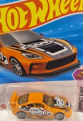 Toyota GR86 Cup 79/250 Hot Wheels 2025 HYX23 Compact Kings 1/10 orange