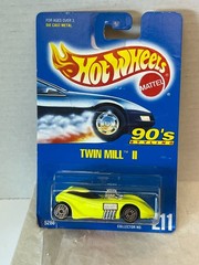 NIP 1993 Hot Wheels Coll No Series #211 Twin Mill II Bright Yellow UH Blue Card