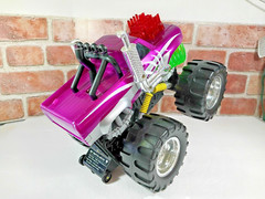 ROAD RIPPERS TOY STATE HUGE MONSTER TRUCK MOTORIZED W/ LIGHTS & SOUND – NICE
