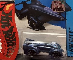 DC Comics Batman Live Batmobile HW City (2013)🔥Factory Sealed
