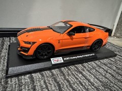 Maisto 1:18 Diecast Special Edition 2020 Mustang Shelby GT 500 Orange NEW in BOX