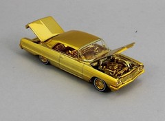 1:64 *FINE WORKS 64* GOLD CHROME Chevrolet IMPALA *LOWRIDER* NIB