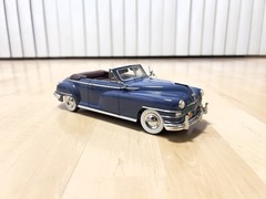 1948 Chrysler New Yorker navy in 1:24 scale by Danbury Mint