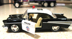 1957 CHEVROLET POLICE CAR DIE CAST 1:40 SCALE PULLBACK ACTION NEEDS NO BATTERIES