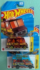 HOT WHEELS FAST FOODIE SERIES QUICK BITE FUEGO FAJITAS TRUCK Lot of 2