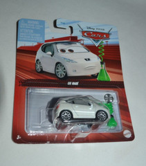 DISNEY PIXAR CARS 2022 METAL – LEE RAGE PEARL WHITE