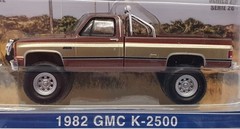 Greenlight 1/64 Scale 44860-F – 1982 GMC K 2500 Fall Guy Lee Majors