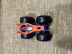 Lot of 8 Random Monster Jam Monster Truck 1:64