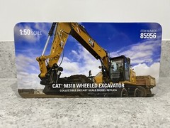 Diecast Masters – CAT M318 Wheeled Excavator – 85956 – 1:50 Scale – Mint/New