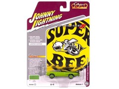 1970 Dodge Super Bee – Sublime 1:64 Scale Model – Johnny Lightning JLCG033A