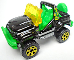 MATCHBOX CLIFF HANGER BLACK 1:64 DIECAST 2 1/8″ DUNE BUGGY CAR W/ GREEN & YELLOW