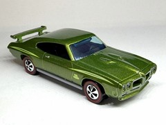 🔥 Hot Wheels ‘70 Green Pontiac GTO Judge CUSTOM MADE REDLINE Die cast