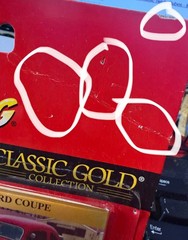 Johnny Lightning Classic Gold Collection – 1937 Ford Coupe – Mint in Rough Pack3