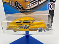 Hot Wheels Series Rod Squad 47 Chevy Fleetline Yellow #155/#250 NIP MOON!