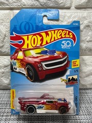Hot Wheels HW Ride-Ons 1/5 50th Fig Rig 111/365 Best For Track Red