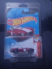 Hot Wheels Shelby Cobra 427 S/C w/ Protective Case Super Treasure Hunt 2021