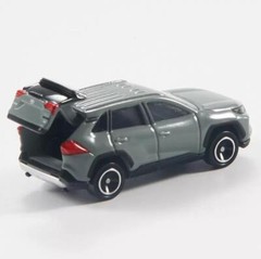 Takara Tomy Tomica 81 TOYOTA RAV4 Diecast Limited Toy Car New in Box