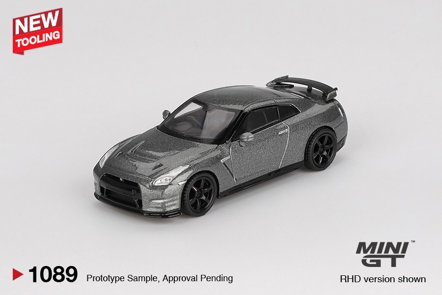 Mini GT NISSAN GT-R 2013 Dark Metal Gray (NISMO R35 CRS Version) MGT01089