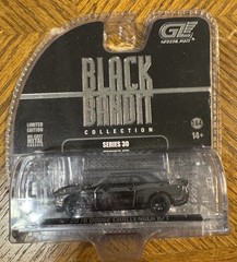Greenlight Black Bandit Series 30 SUPER CHASE 2016 Dodge Challenger R/T Chrome
