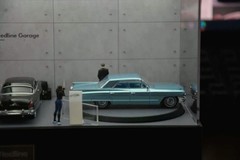 Rotating Car Display Case LED Showroom Acrylic Diorama Display Box Garage
