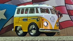 KINSFUN 2″ VW VOLKSWAGEN BUS SAMBA TOONED [YELLOW / WHITE] LOOSE USA STOCK!!!
